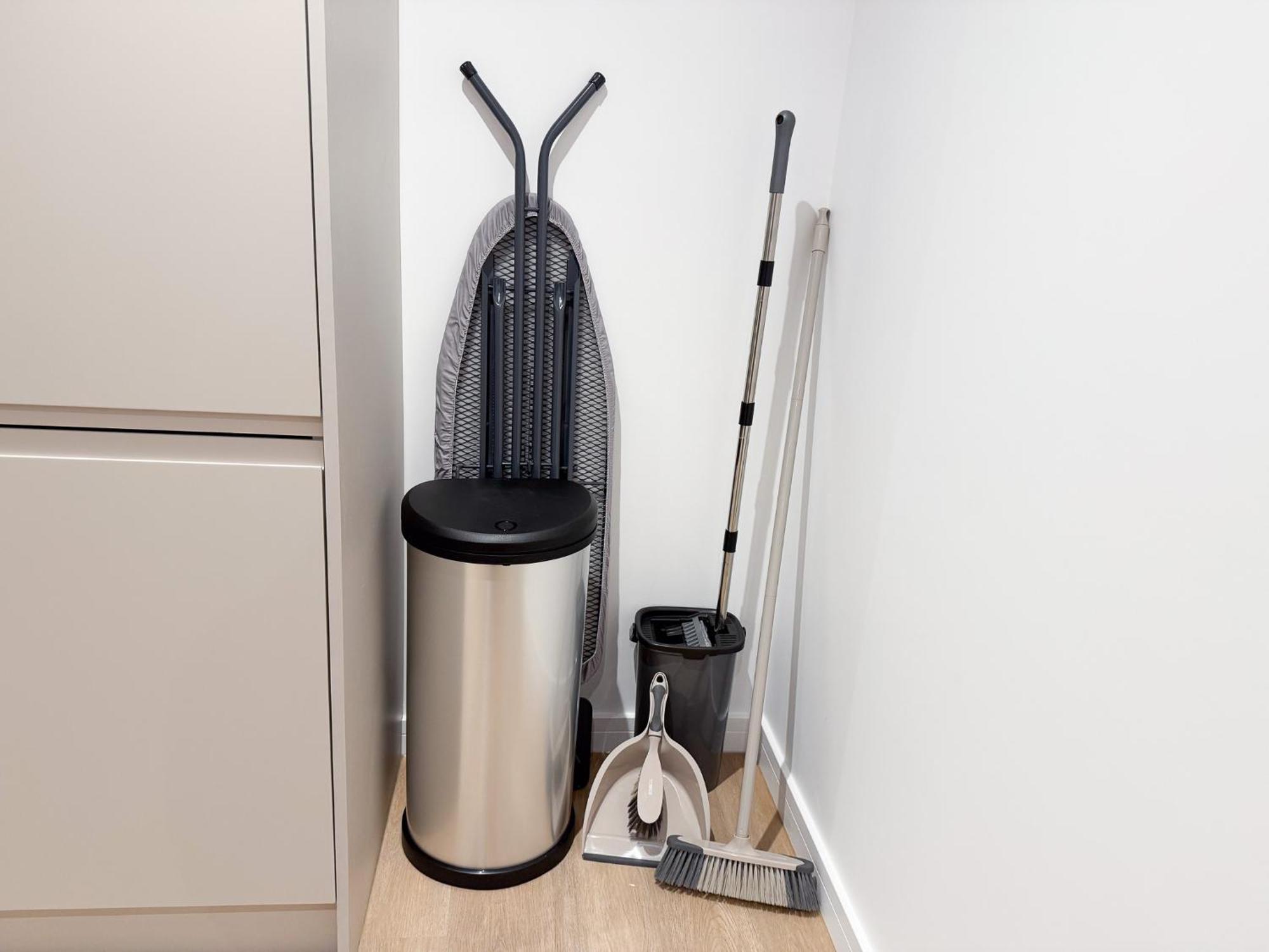 Spacious Modern 1 Bed Apartments In St Neots - Perfect For Contractors & Professionals - Free Parking - Wifi - Fully Equipped Kitchen - Smart Tv Ideal For Work Stays And Long Projects Kültér fotó